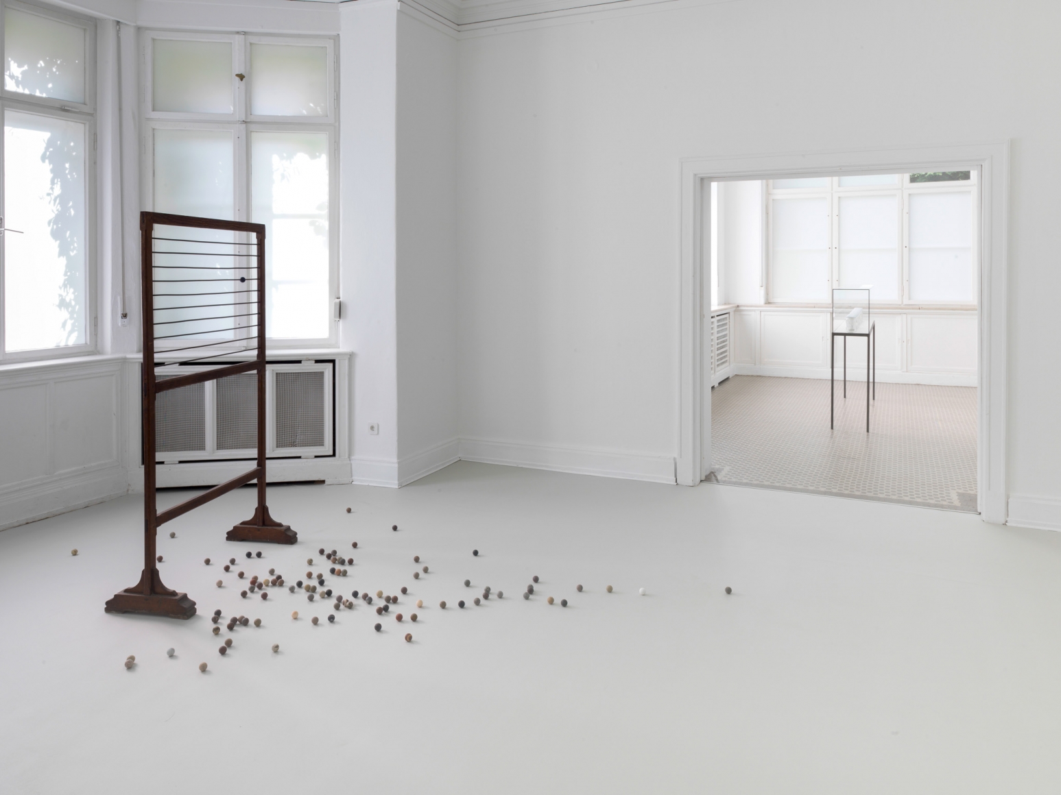 Alicja Kwade, Installation view: Monologue from the 11th Floor, Haus am Waldsee, Berlin, 2015