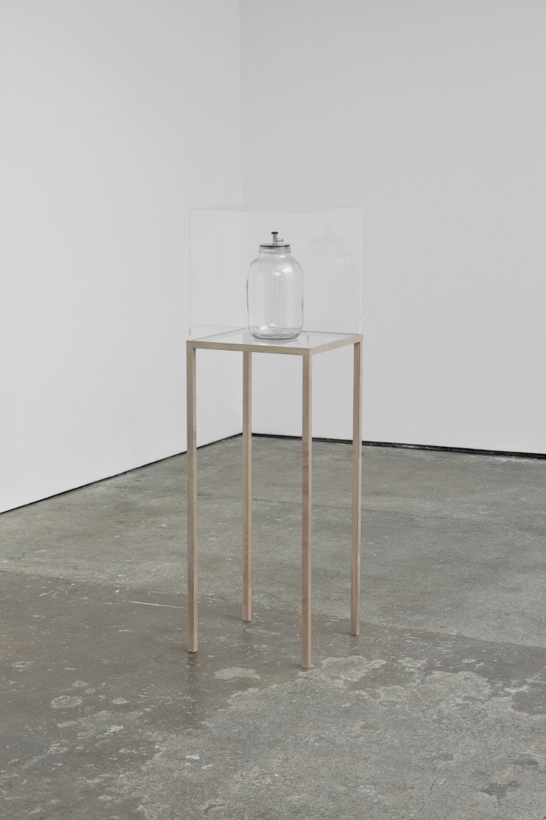 Nina Canell, Installation view: Into the Eyes as Ends of Hair, Cubitt, London, 2012