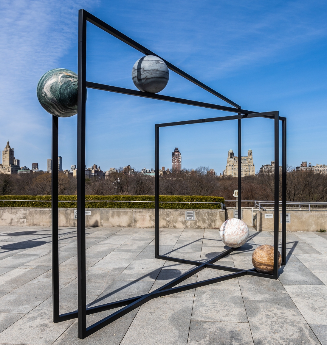 Installation view: Alicja Kwade, ParaPivot, 2019, © The Metropolitan Museum of Art, photo by Hyla Skopitz