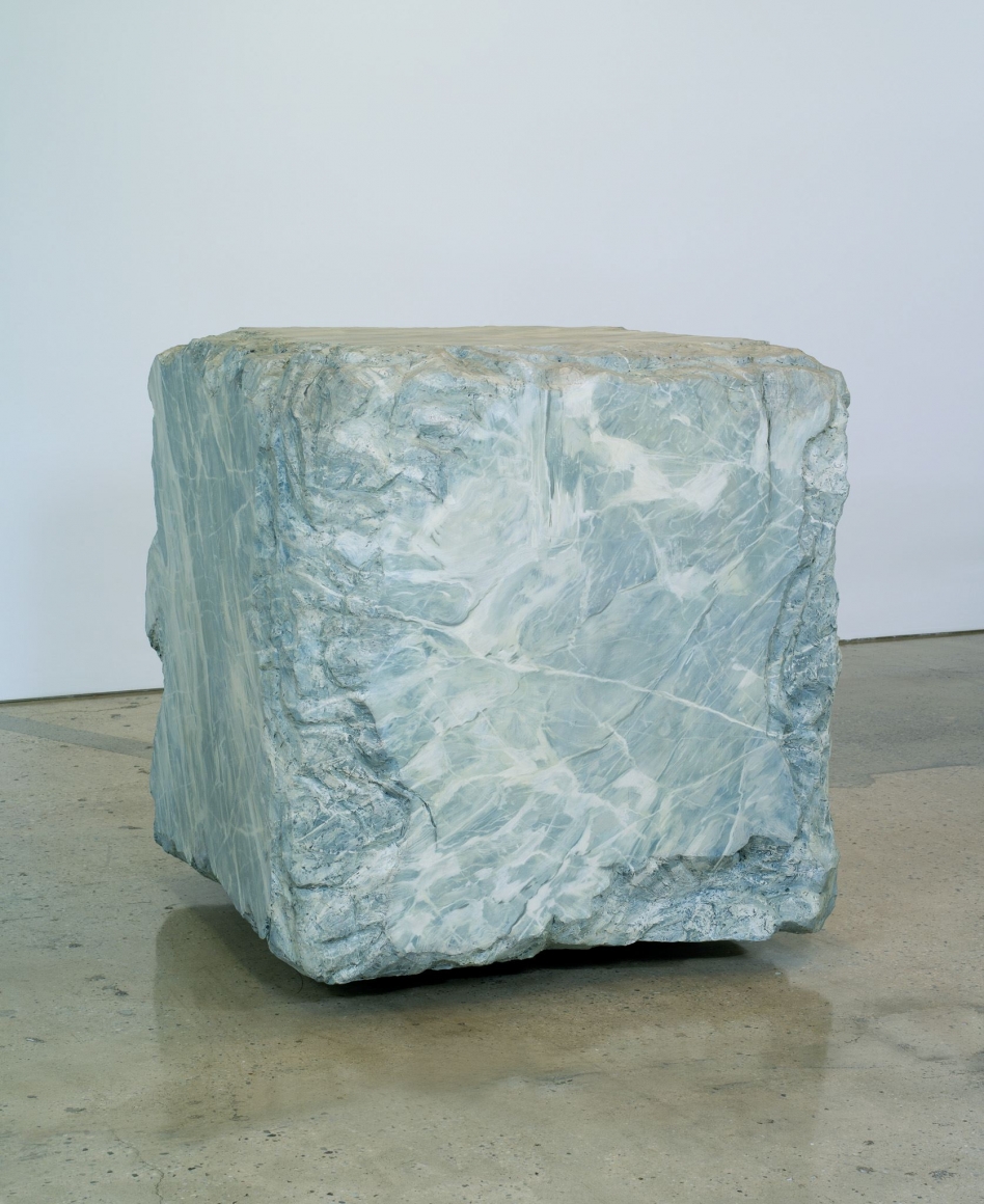 Valentin Carron, Grey Dirty cube, 2012