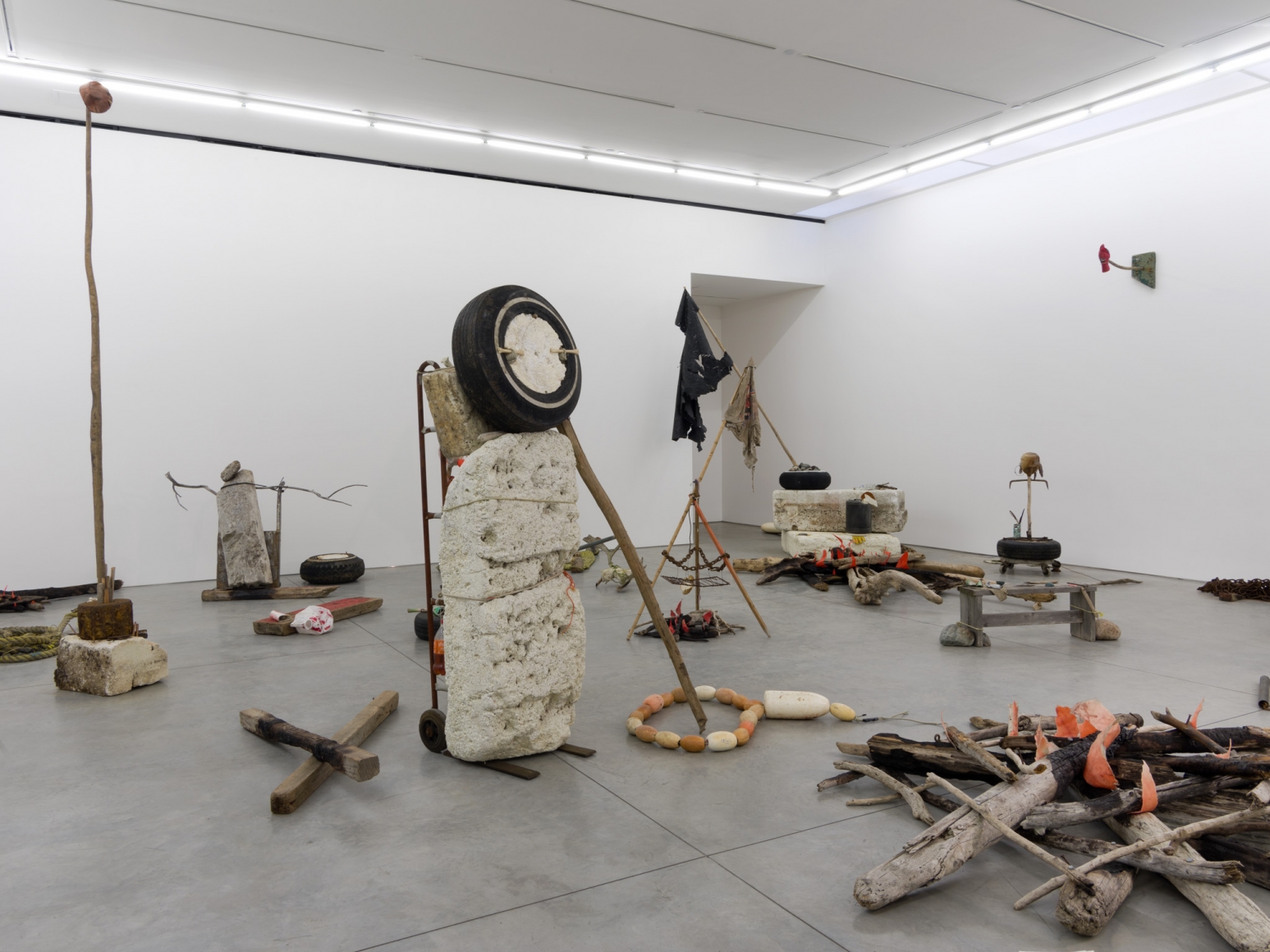 Mike Nelson, Gang of Seven, 2013, Installation at 303 Gallery, 2015