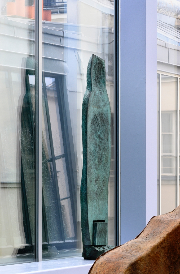 Installation view: Katinka Bock - Commotion in Higienópolis