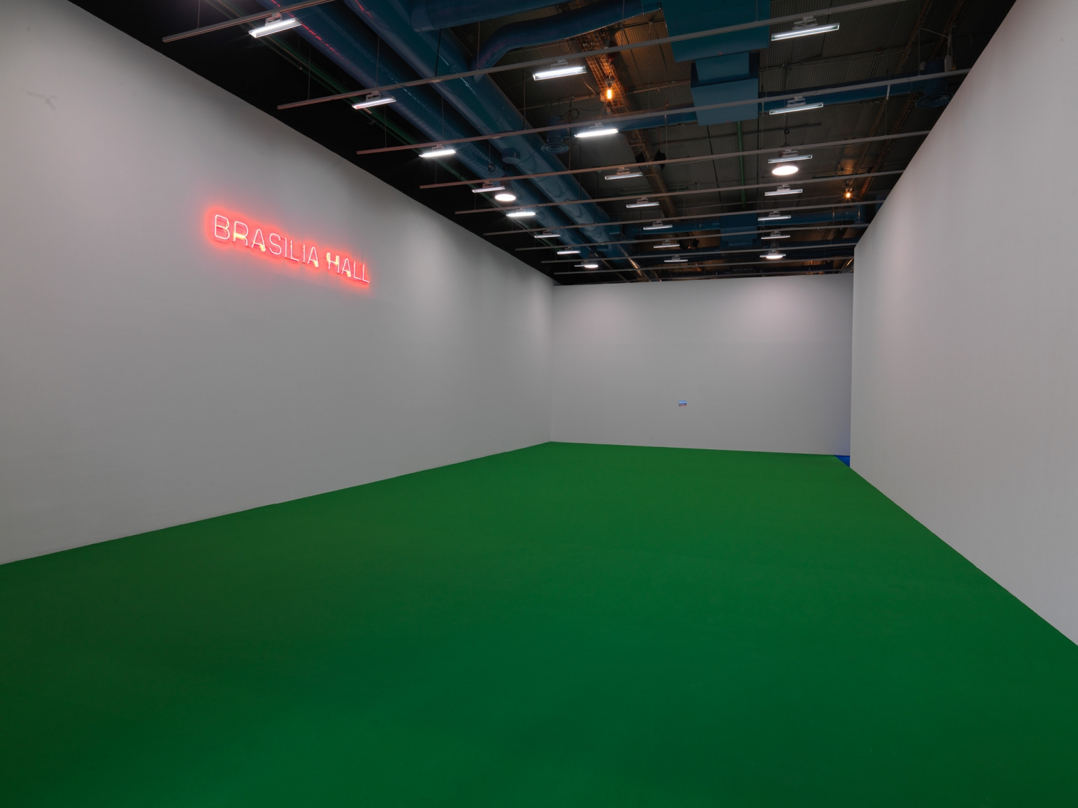 Dominique Gonzalez-Foerster, Brasilia Hall, 1998/2000