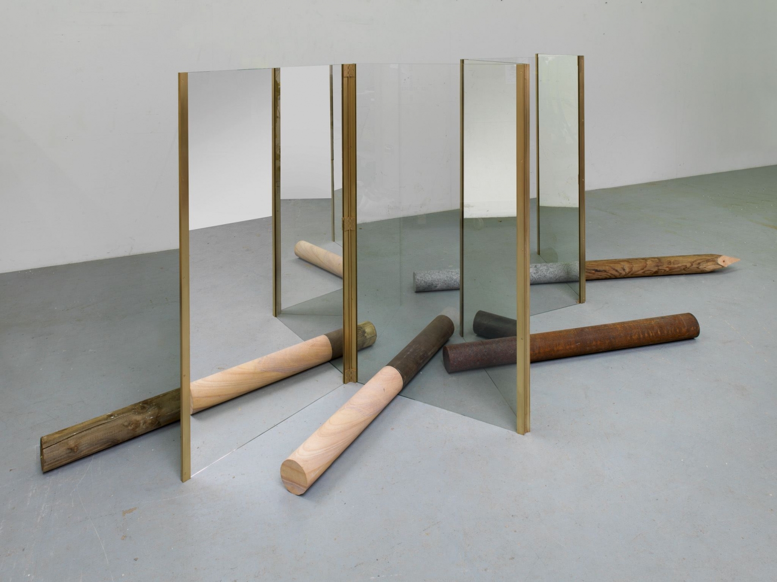 Alicja Kwade, Conversion in Perspective, 2016