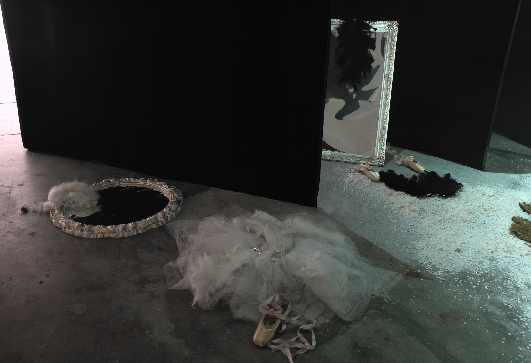 Karen Kilimnik, Le Consortium, Dijon, 2007