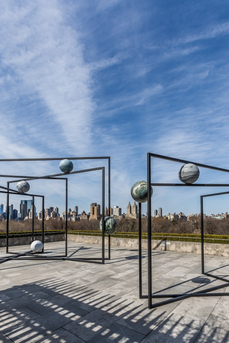 Installation view: Alicja Kwade, ParaPivot, 2019, © The Metropolitan Museum of Art, photo by Hyla Skopitz