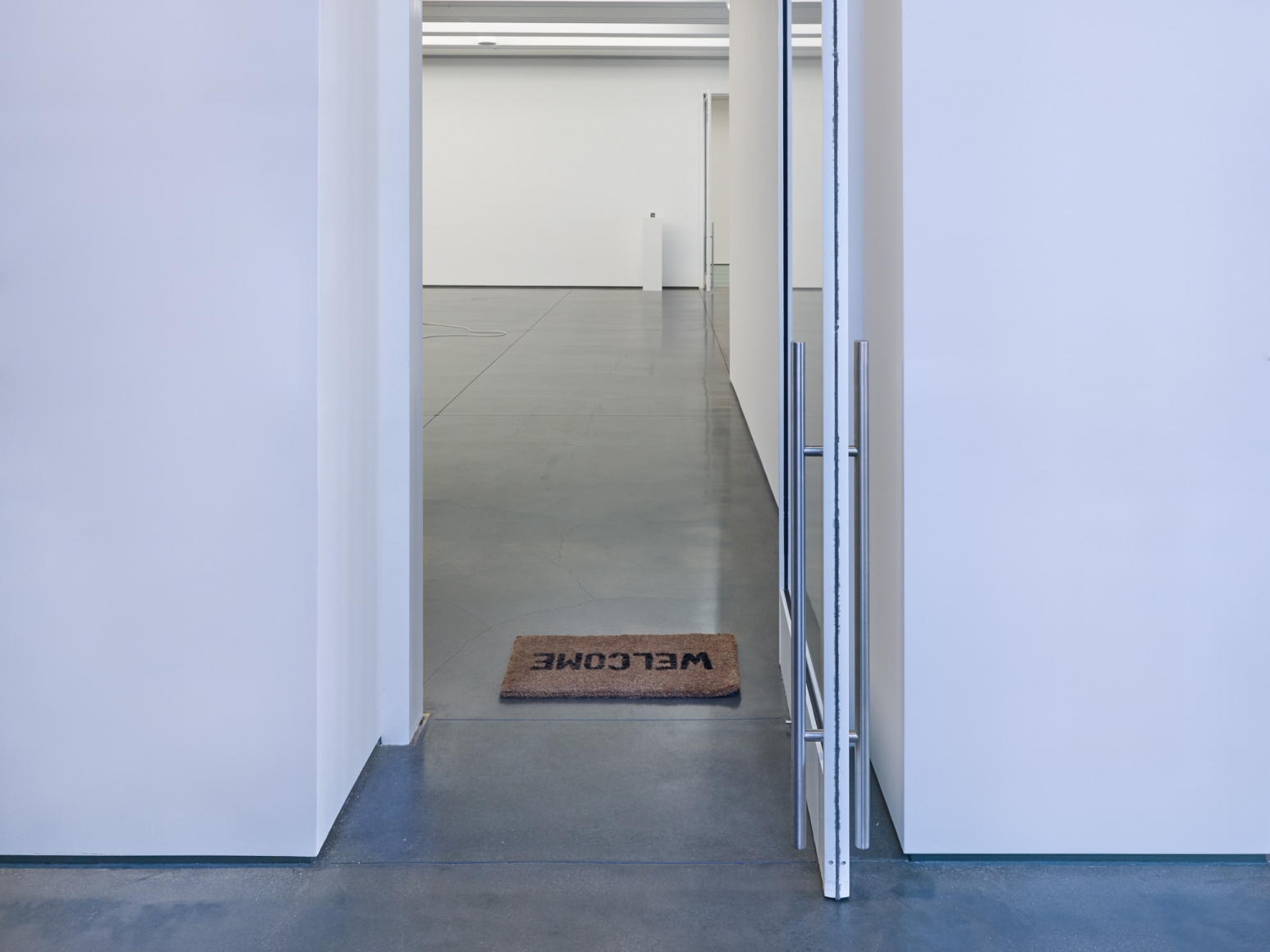 Ceal Floyer, Welcome, 2011