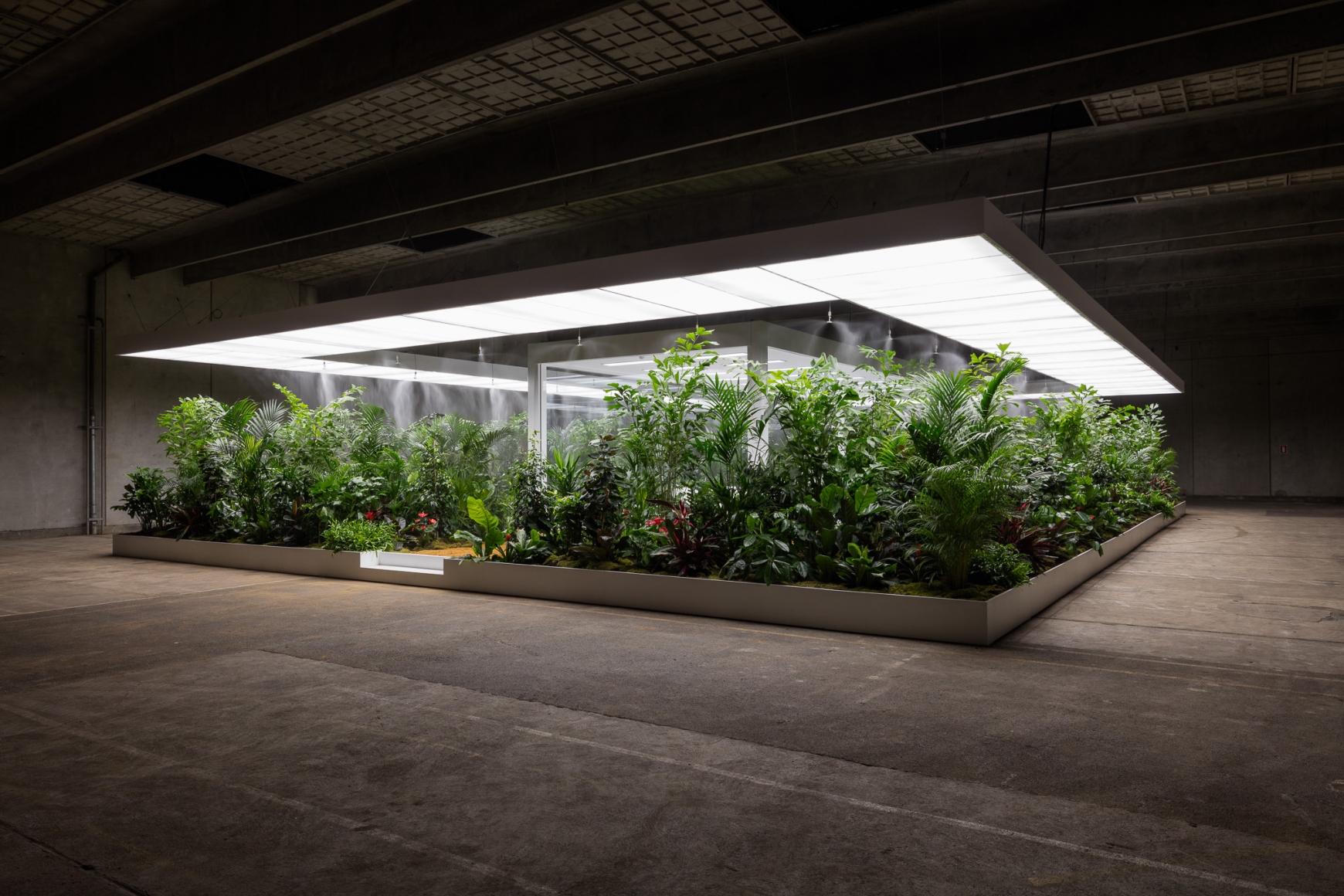 Installation view of Doug Aitken, The Garden 2017