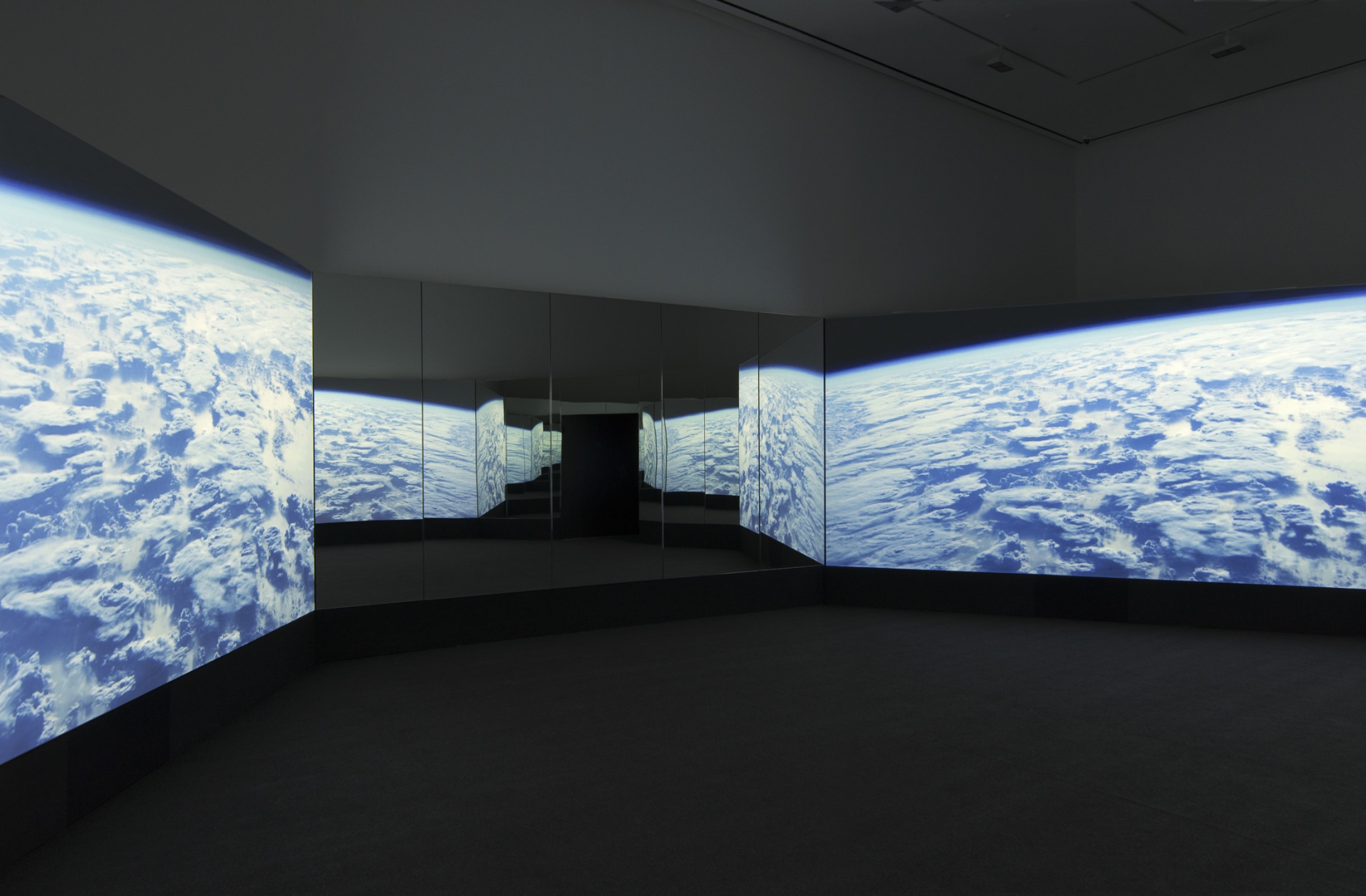 Doug Aitken, NEW ERA, 2018