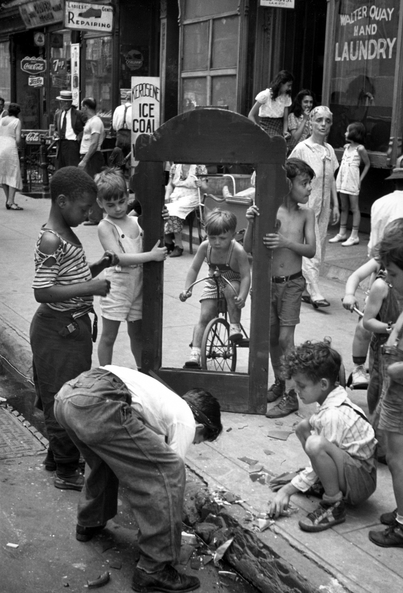 Helen Levitt Broken Mirror