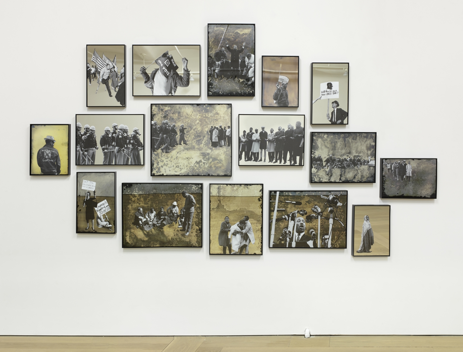 Hank Willis Thomas Ain't Gonna Let Nobody Turn Us Around, 2016