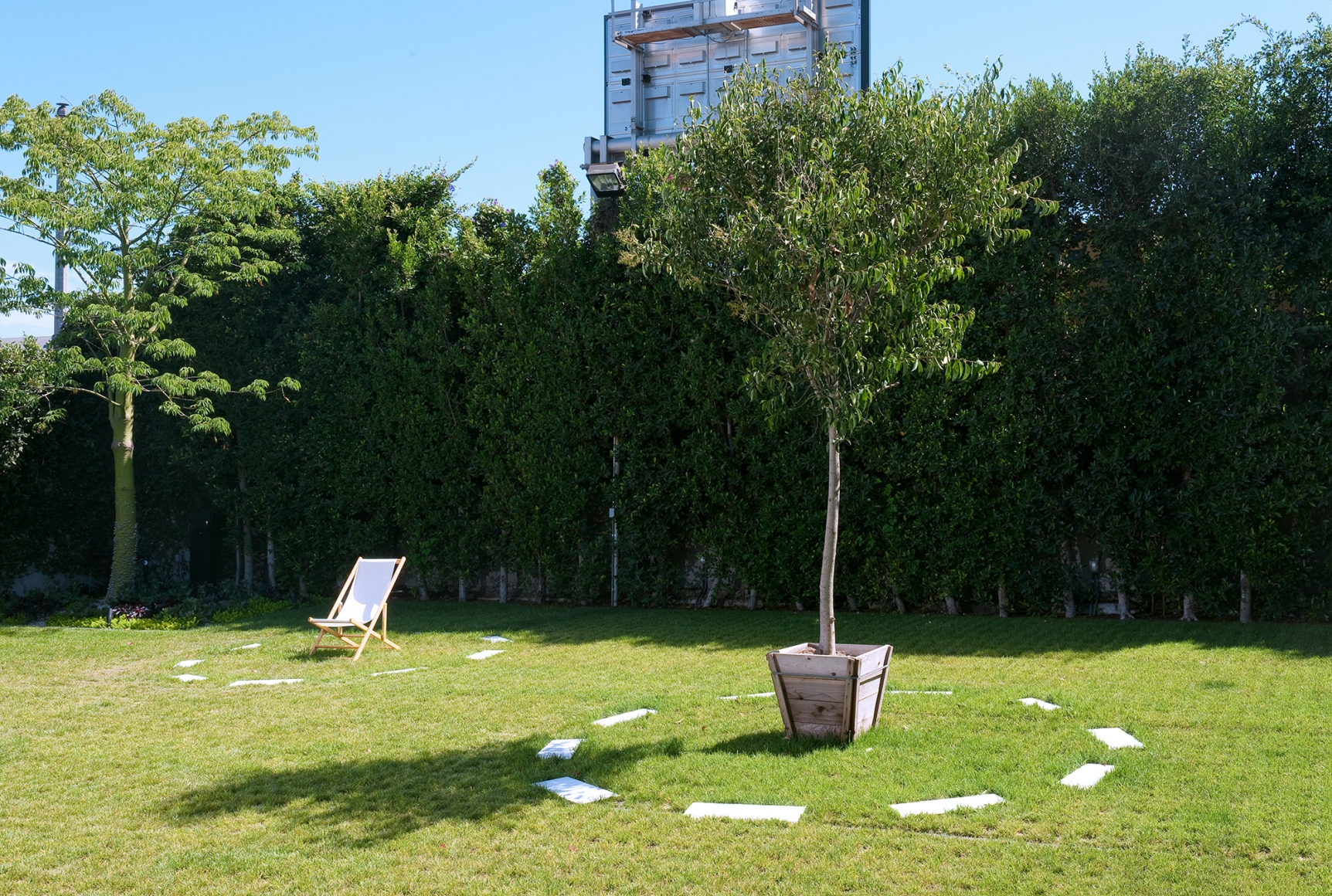 David Lamelas, Signaling of Three Objects