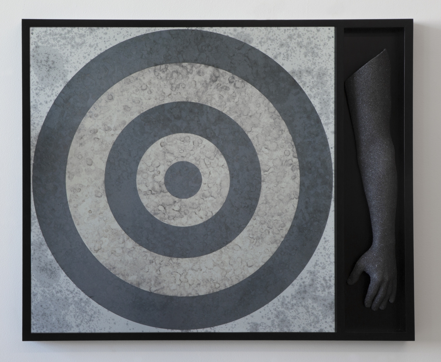 Hank Willis Thomas Target (with One Arm), 2018