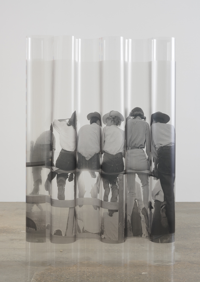 Servane Mary, Untitled (Women from back sitting on a Fence), 2015