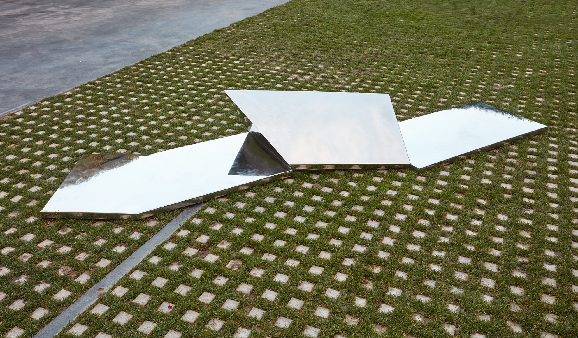 Beverly Pepper, Lago I, 1970