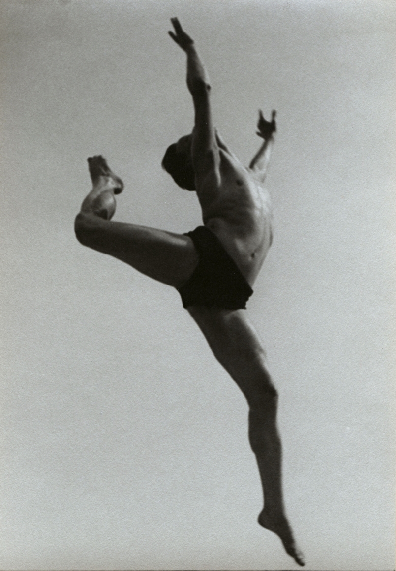 Ilse Bing, Dancer, Willem Van Loon, Paris, 1932
