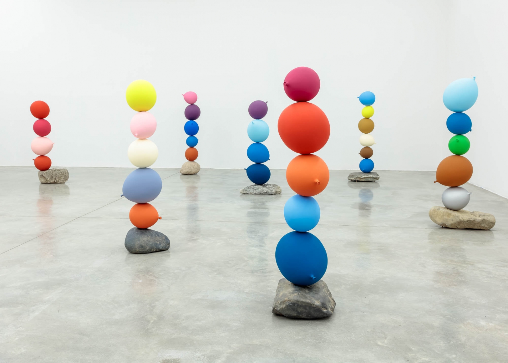 Installation view of Dwarf, Dust, Doubt by Gimhongsok. Image by Jeremy Haik.