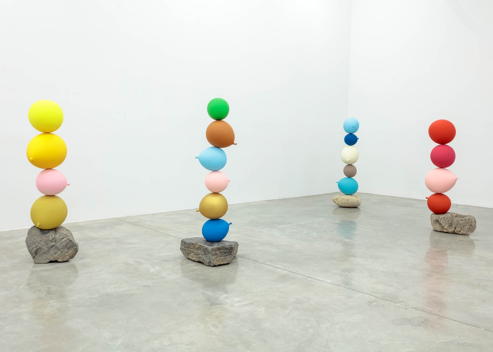 Installation view of Dwarf, Dust, Doubt by Gimhongsok. Image by Jeremy Haik.