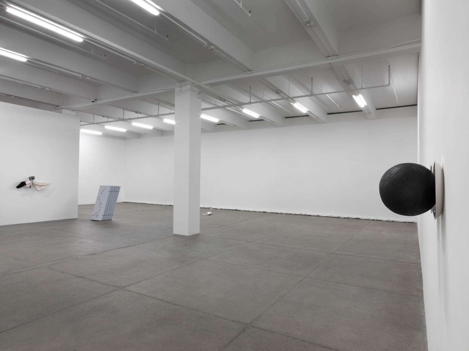 Michael E. Smith, Andrew Kreps Gallery, New York, NY