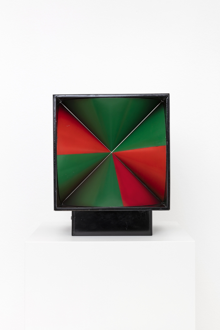 Bruno Munari, Tetracono, 1965