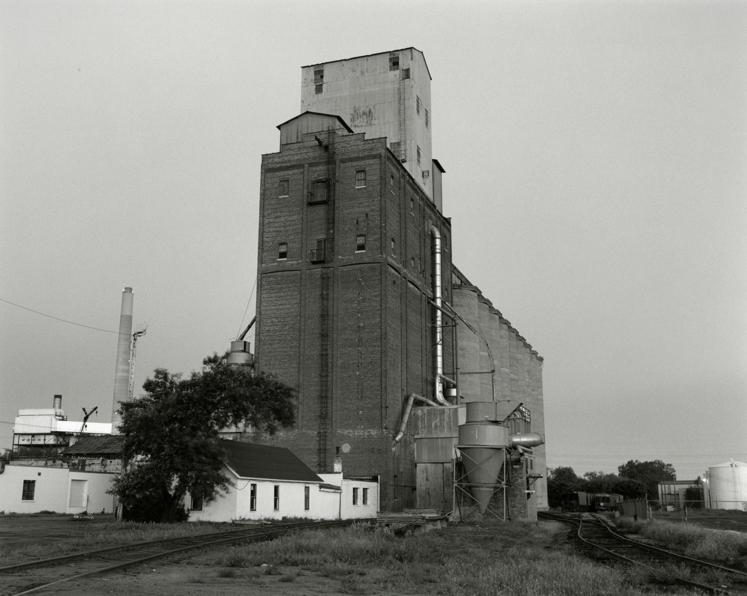 Victoria Grain Elevator, 1976