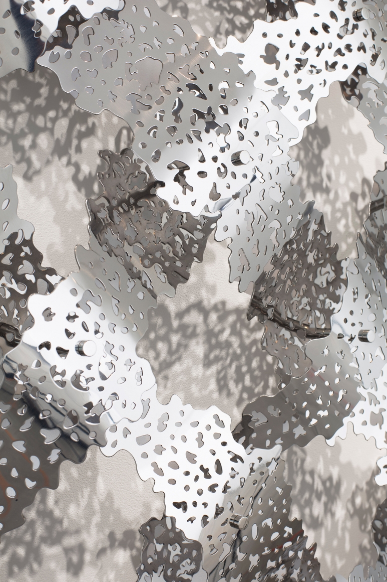 TERESITA FERNÁNDEZ, Untitled(Fence), 2018 (detail)