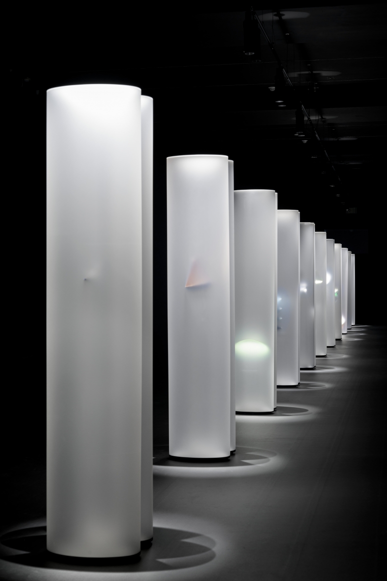 Helen Pashgian, Untitled, 2012–13, Formed acrylic, dimensions variable