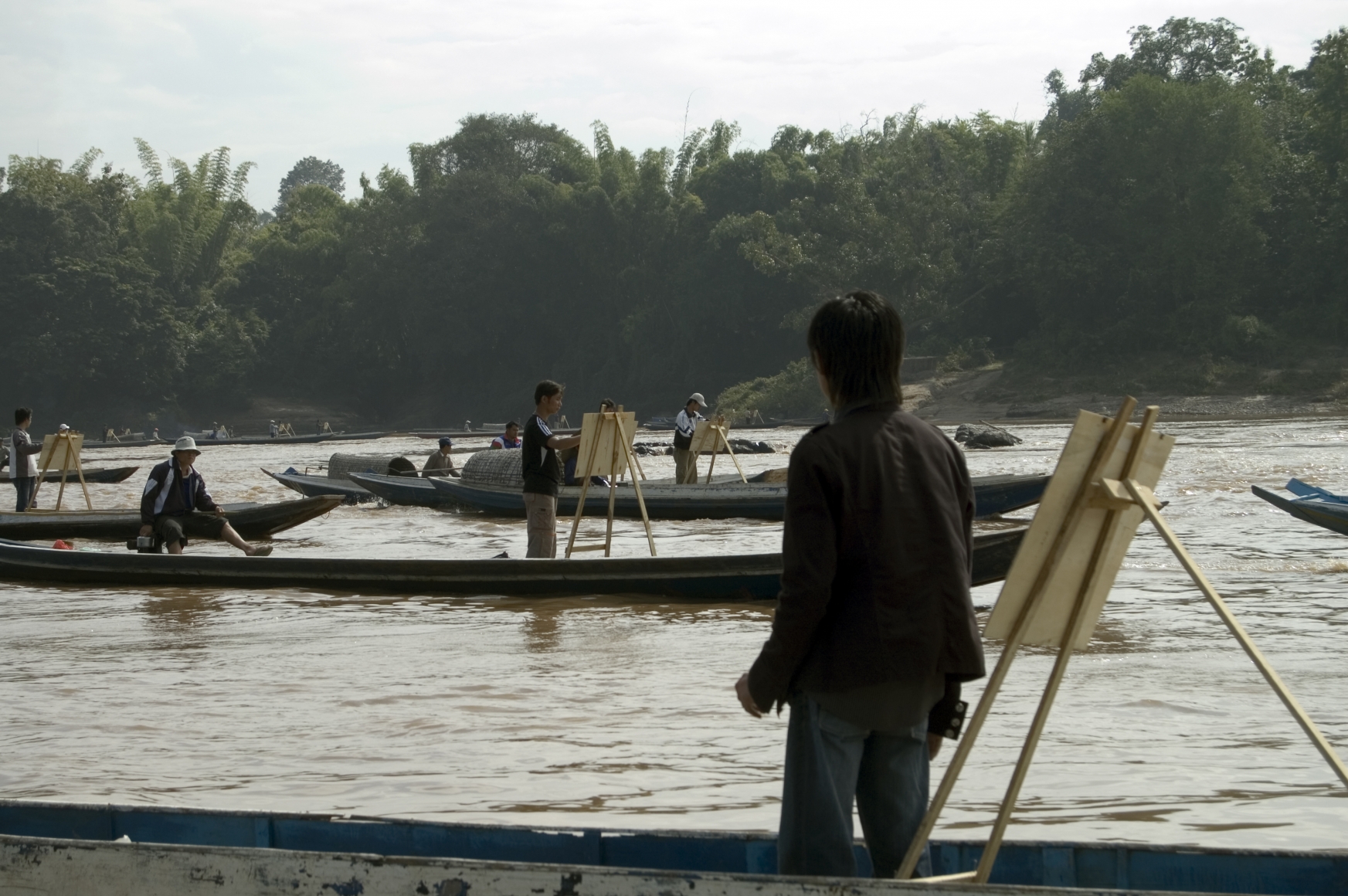 First video still from Jun Nguyen-Hatsushiba's The Ground, the Root, and the Air: The Passing of the Bodhi Tree, 2007