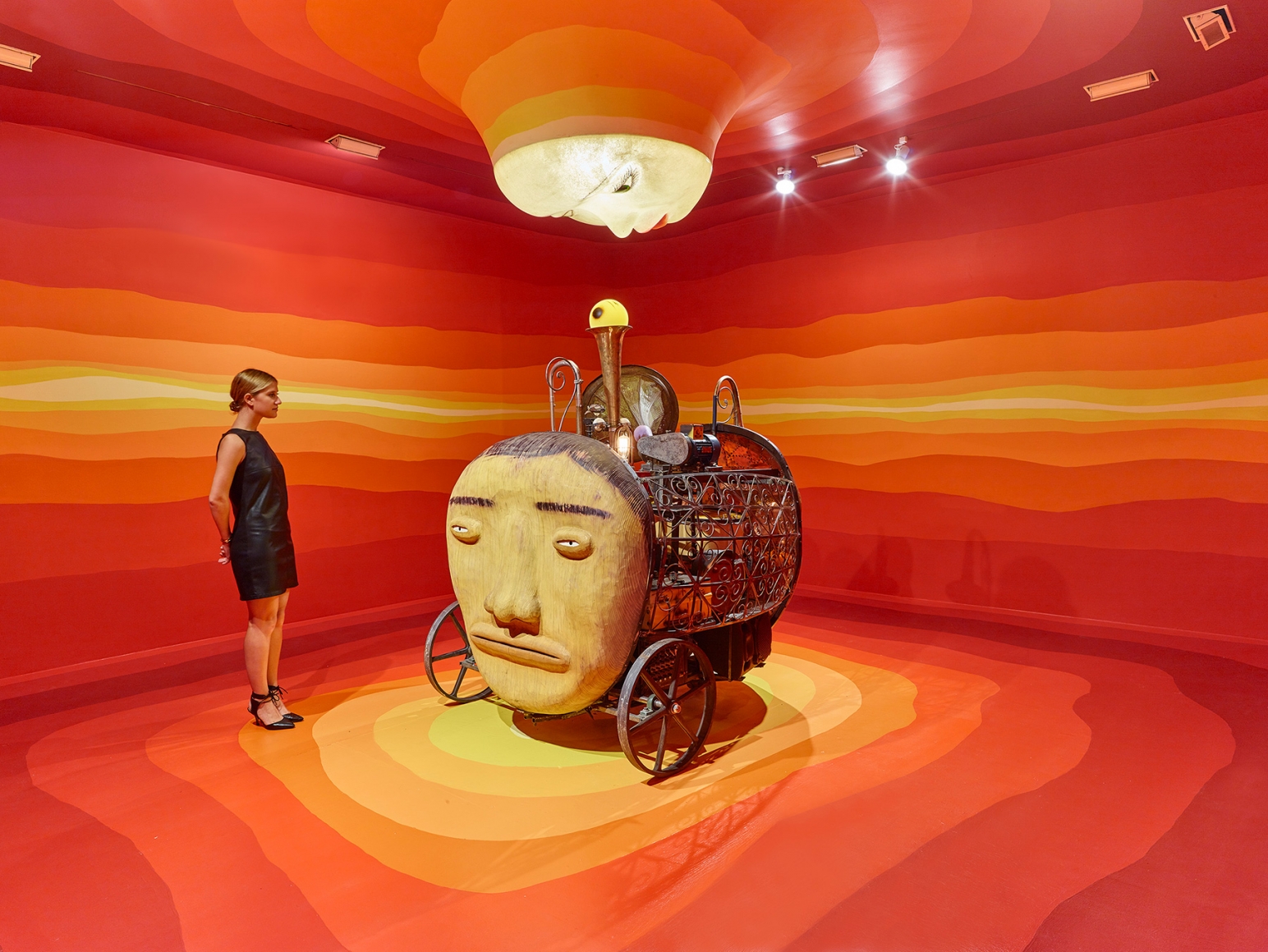 OSGEMEOS, O Beijo (The Kiss), 2015–2016