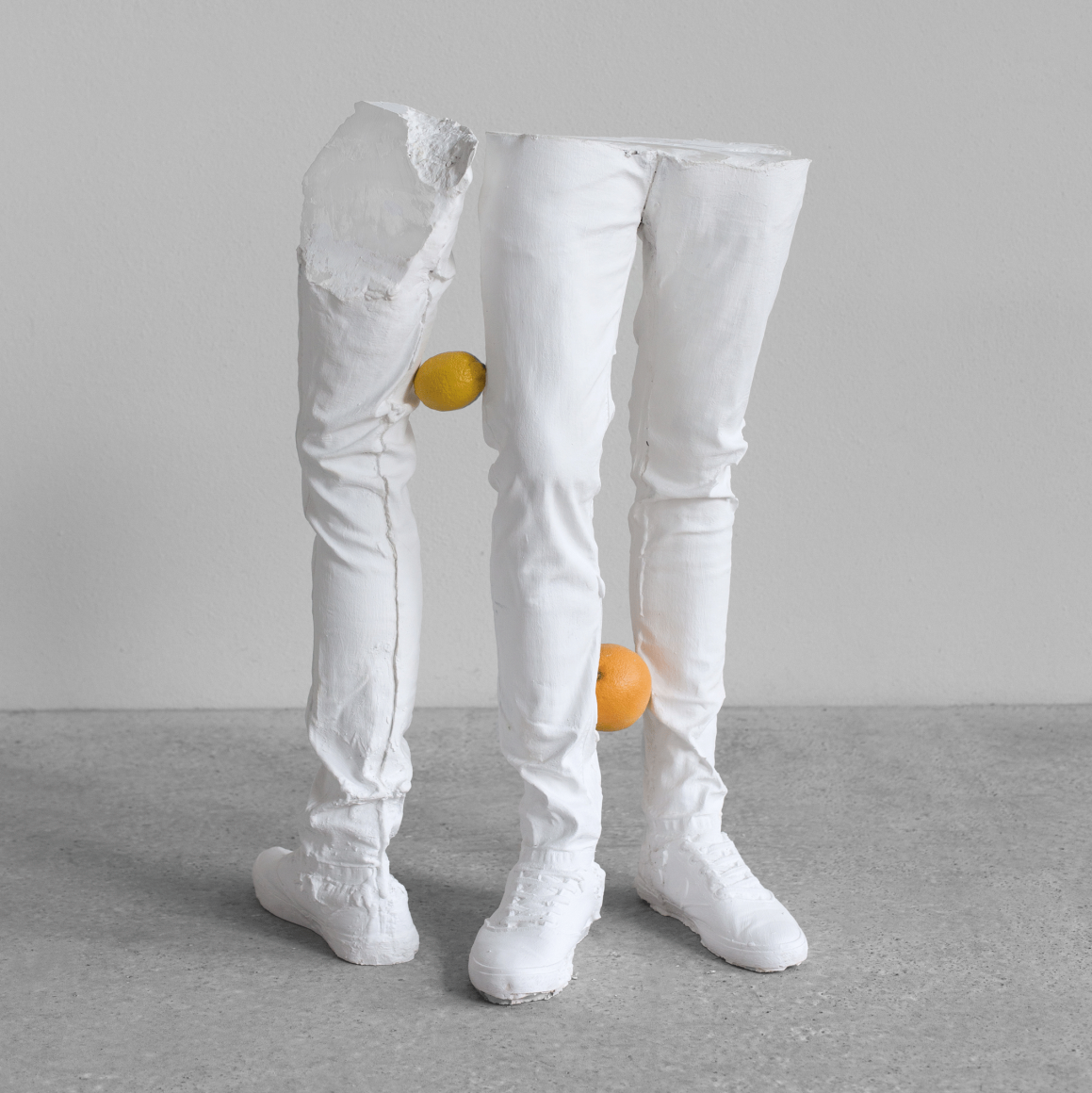 ERWIN WURM, Untitled (with fruits) (One Minute Forever), 2019