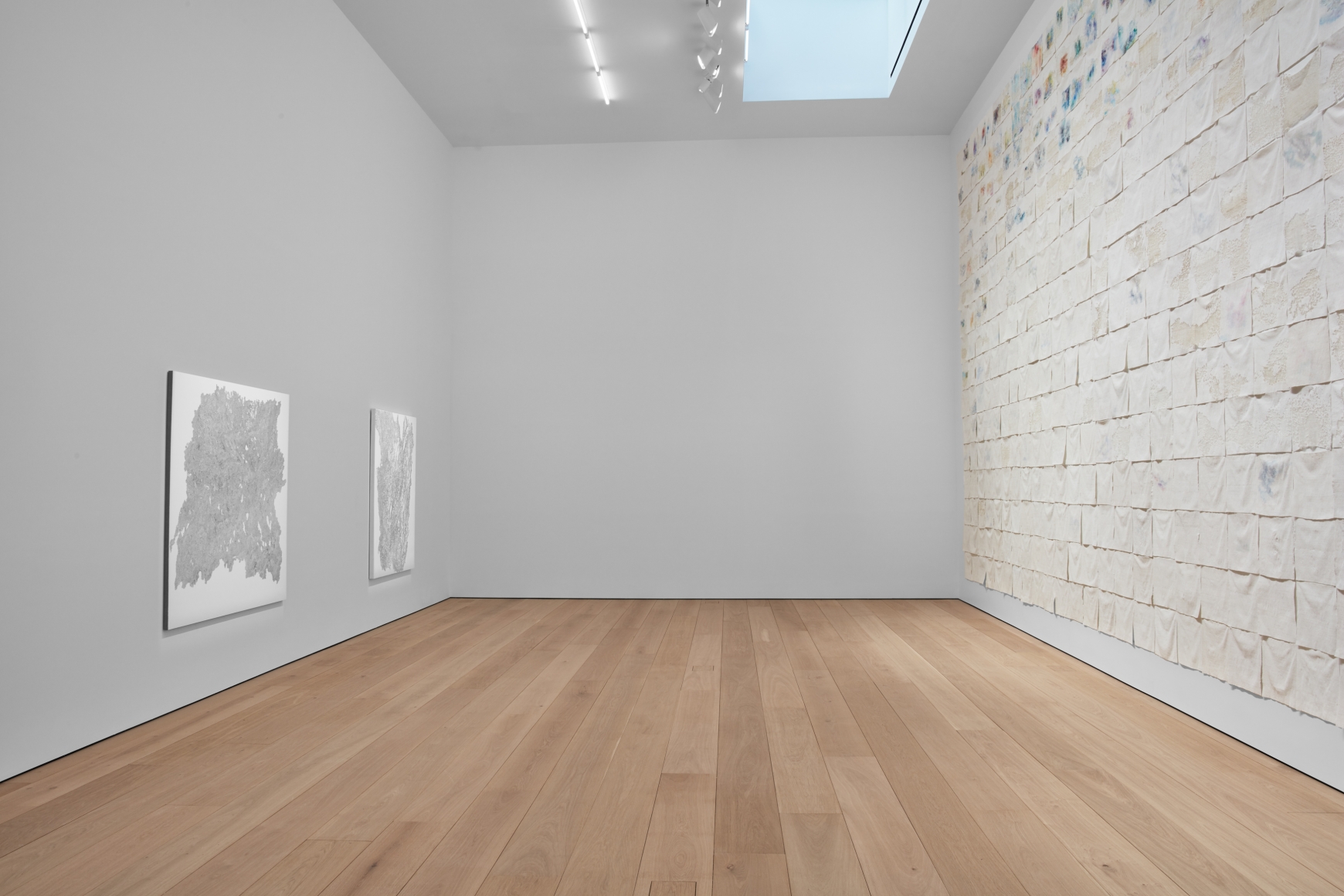 Liza Lou: Classification and Nomenclature of Clouds, Installation view 6
