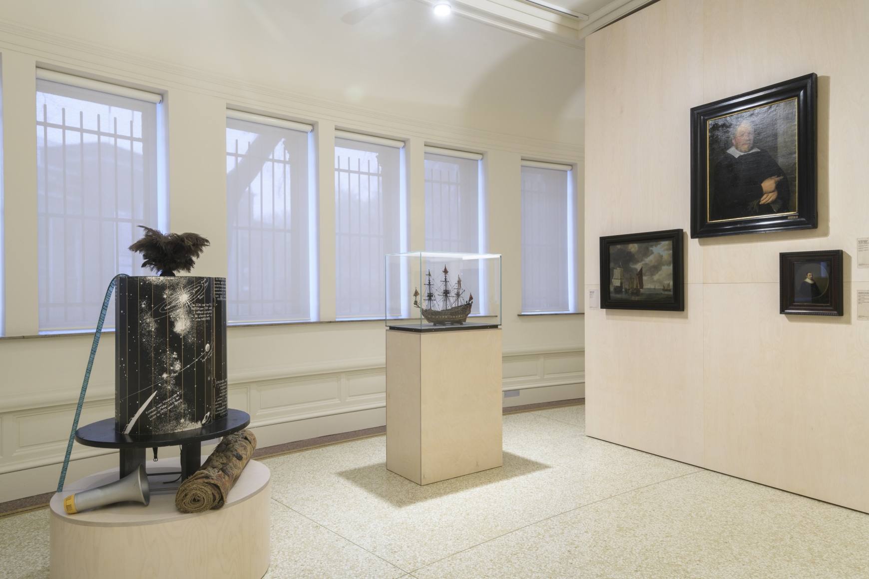Patrick Van Caeckenbergh: The Pantologue (danke Schön), longterm installation