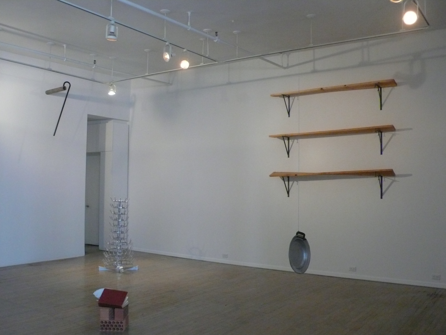 Richard Wentworth – installation view 6