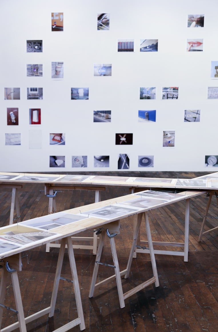 Richard Wentworth: motes to self – installation view 4