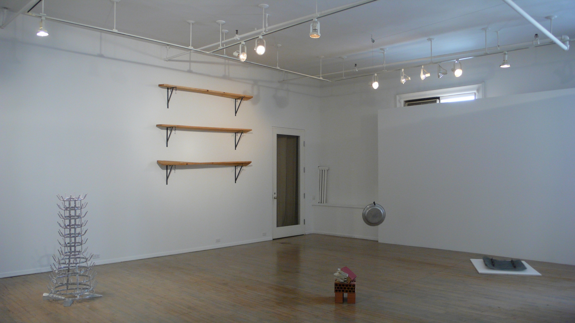 Richard Wentworth – installation view 1