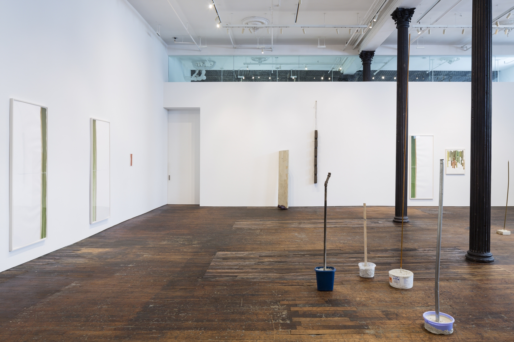 Silvia Bächli / Eric Hattan: between windows – installation view 16