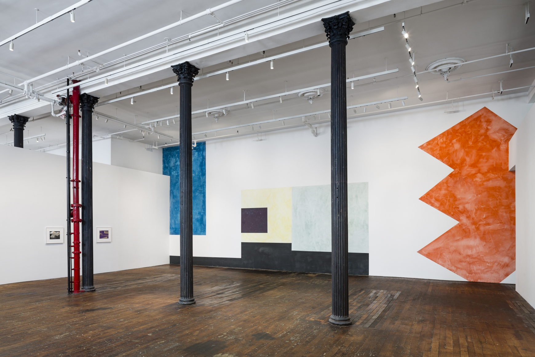 Ernst Caramelle: serious candy revisited – installation view 1