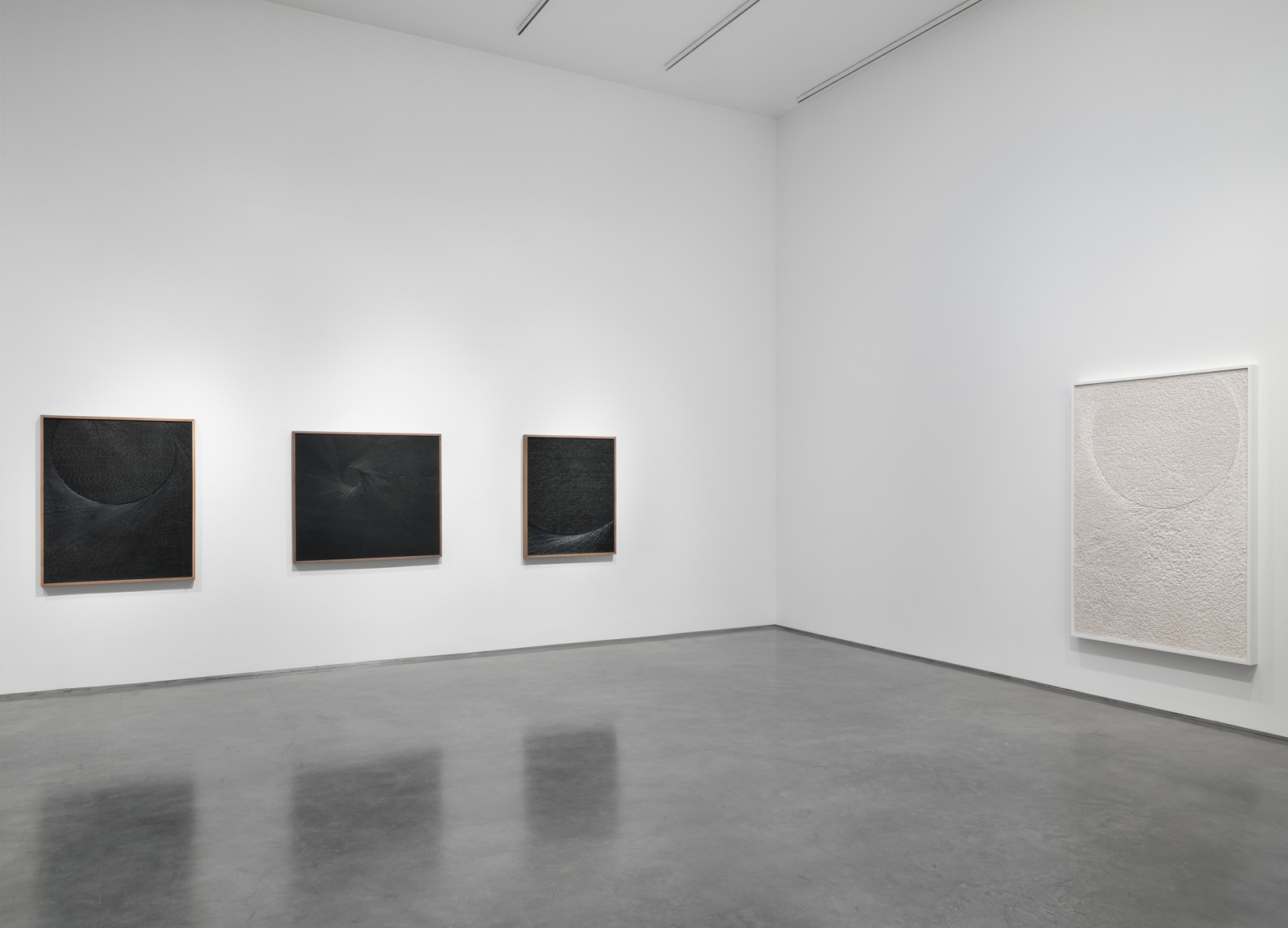 Anthony Pearson (Installation View), Marianne Boesky Gallery, 2015 – 2016
