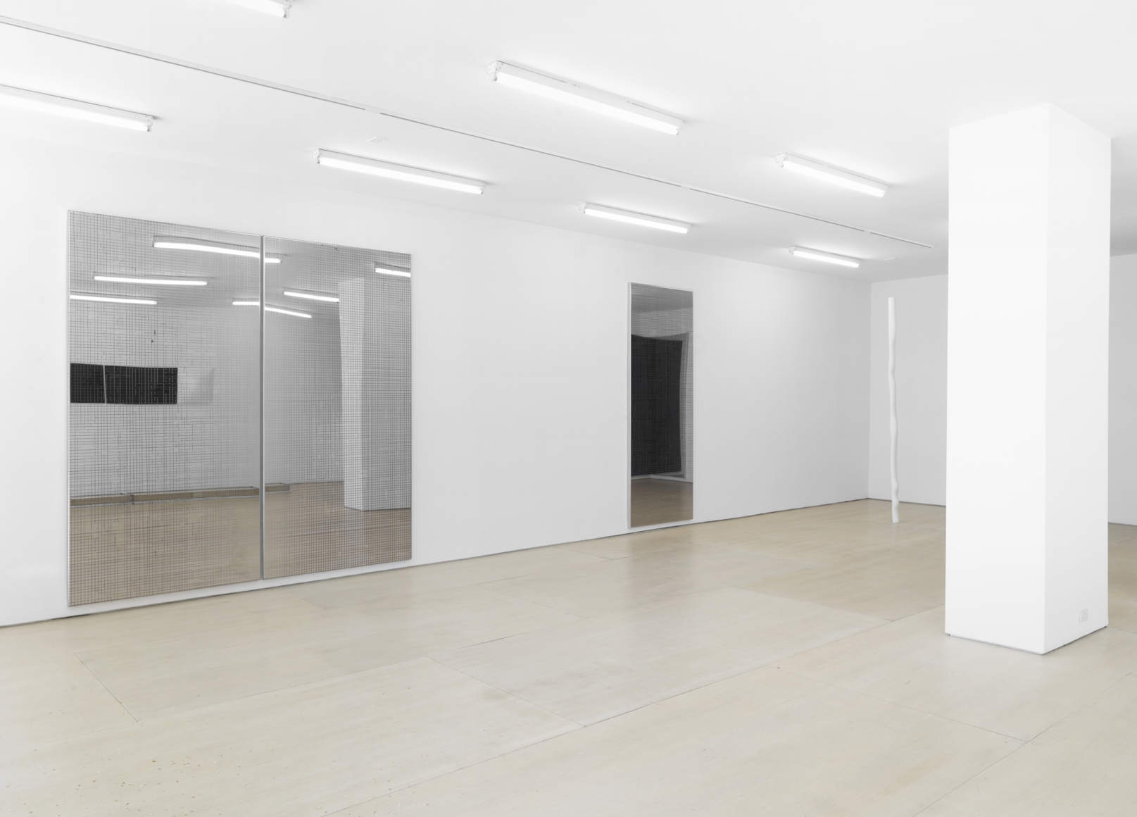 A Long, Narrow Mark (Installation View), BOESKY EAST, 2016