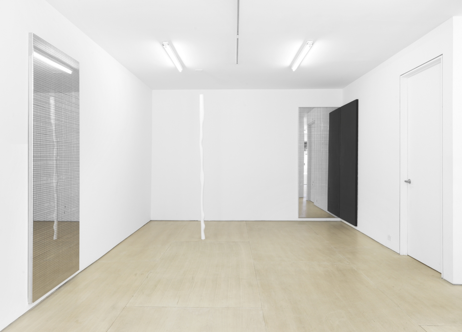 A Long, Narrow Mark (Installation View), BOESKY EAST, 2016