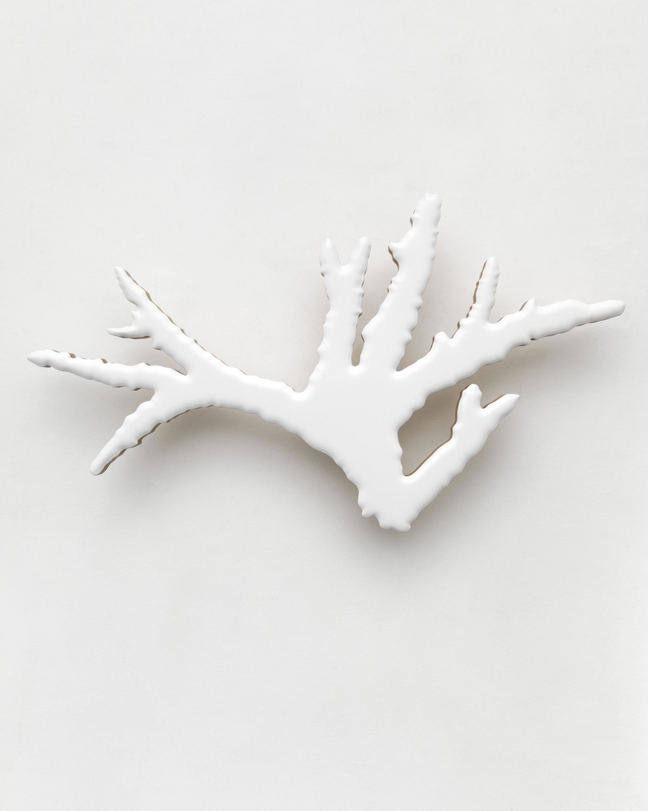 Lot 100219 (fragment Y, white), 2019, Epoxy resin, urethane paint and UV clear coat on wood panel support, steel