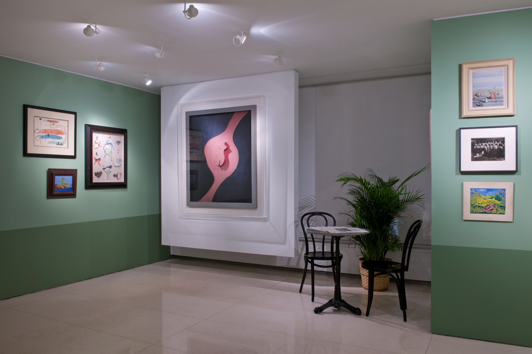 Installation view of Le Chant de La Grenouille: The Surrealists in Conversation. Photography by Karen Fuchs. ©Helly Nahmad Gallery NY.