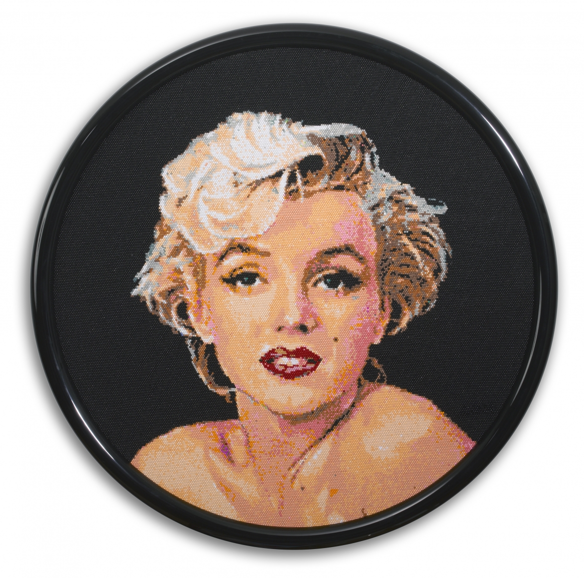 david mach, Marilyn Monroe, 2013, pushpins, 39 1/4 inches diameter