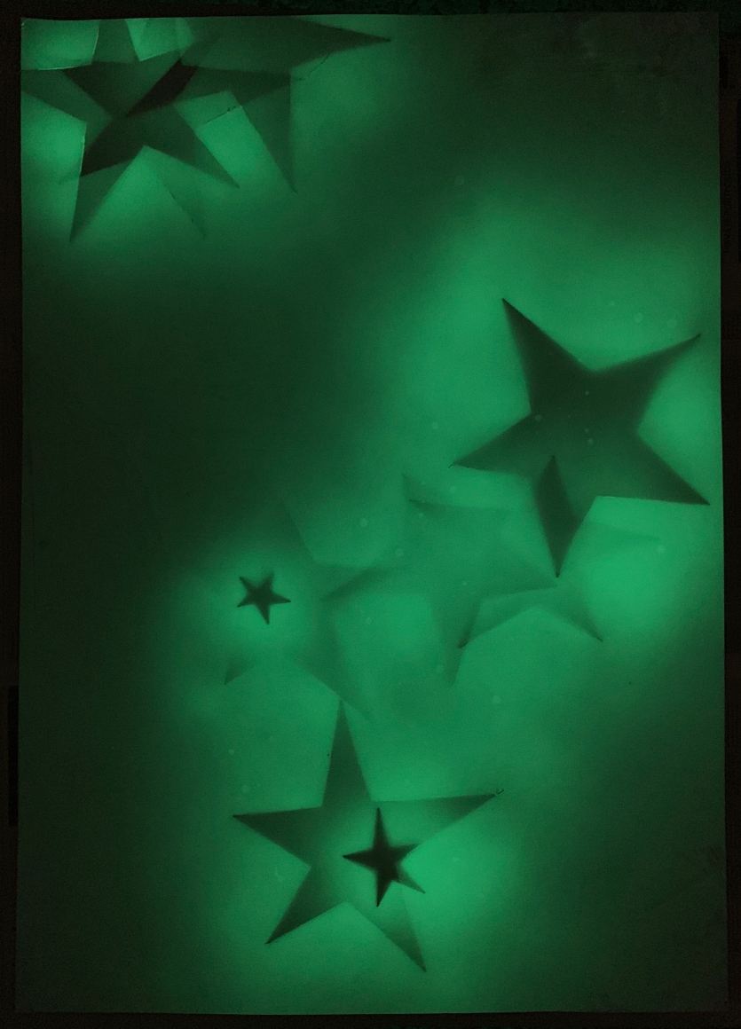 Koo Jeong A. seven stars3n. 2019 paint on paper, 84 x 60 cm. Courtesy of the artist & PKM Gallery.
