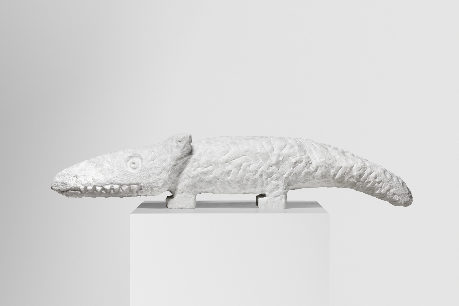 Stefan Rinck, Lobby Lizard, 2019. Marble, 21 x 21 x 98 cm (SRI19.010)