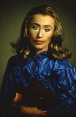 Untitled, 2000. Color photograph, image: 32 1/2 x 22 inches (82.5 x 55.8 cm); frame: 41 1/2 x 31 x 1 inches (104.1 x 78.7 x 2.5 cm). Edition of 6. MP 404