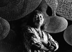 Howard Schatz, Ruth Asawa in her San Francisco studio, August 19, 1990