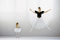 Arthur Elgort, Sophie Elgort and Darcey Bussell, VOGUE UK, 1989
