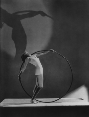 George Hoyningen-Huene, Woman with Hoop