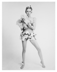 Bert Stern, Twiggy, VOGUE, 1967